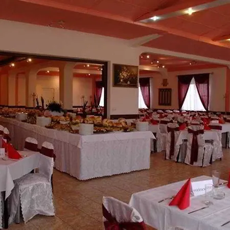 Ljubicevski Raj Bed & Breakfast 4*